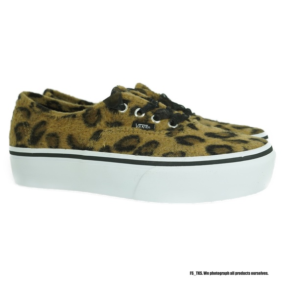 vans fuzzy leopard